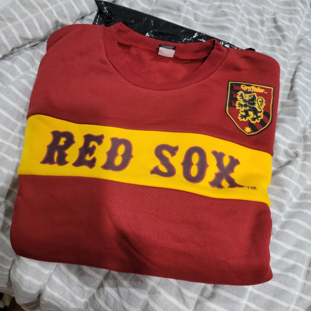 Red Sox Gryffindor Sweatshirt Adult XL